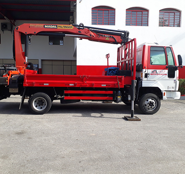 Locação Palfinger PKK 12.500 Help Transportes
